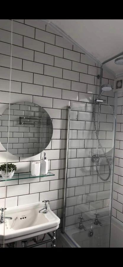 Granby House Holiday Apartments, Apartment 2, In The Old Town, Free On Street Parking Included Scarborough Exterior foto